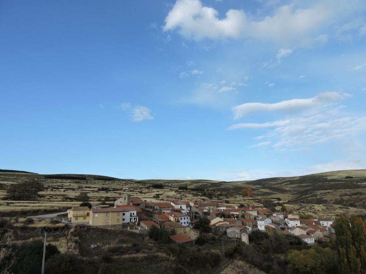 Casa Sierra De Gredos Guest House Navasequilla Екстериор снимка