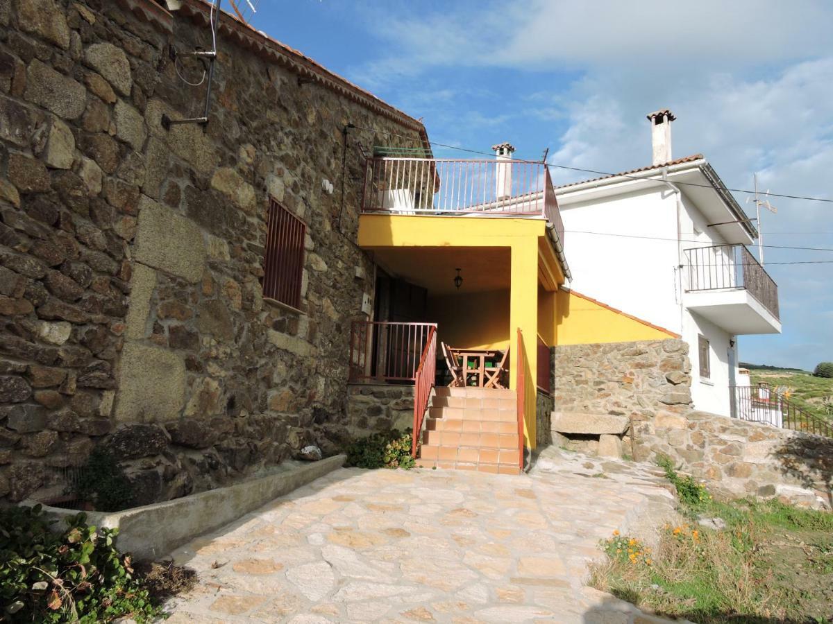 Casa Sierra De Gredos Guest House Navasequilla Екстериор снимка